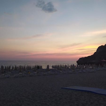 Hotel San Domenico マリーナ・ディ・カメロータ エクステリア 写真