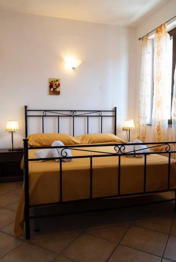 Hotel San Domenico マリーナ・ディ・カメロータ エクステリア 写真